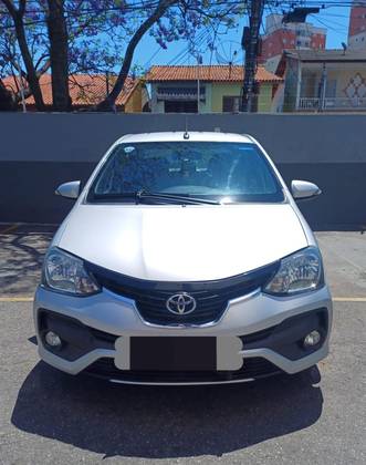 TOYOTA ETIOS 1.5 PLATINUM 16V FLEX 4P AUTOMÁTICO TOYOTA ETIOS 1.5 PLATINUM 16V FLEX 4P AUTOMÁTICO